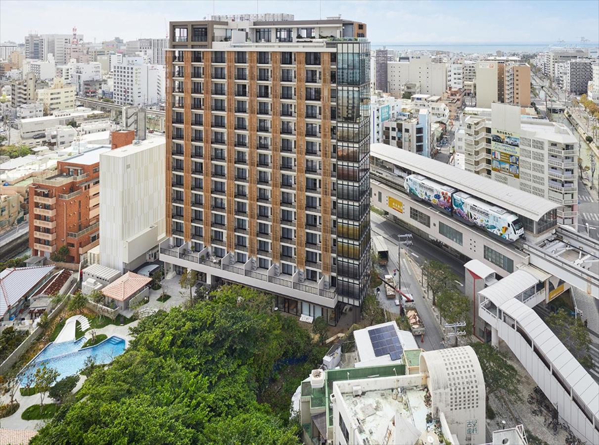 Hotel Strata Naha Esterno foto